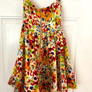 Steve Madden size small satin “like” 100% polyester